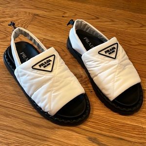 Prada authentic like new nylon quilted sandals